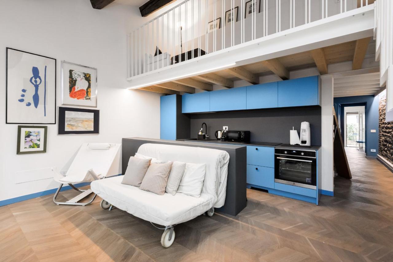 Flats4Rent Carla'S Apartments Verona Bagian luar foto
