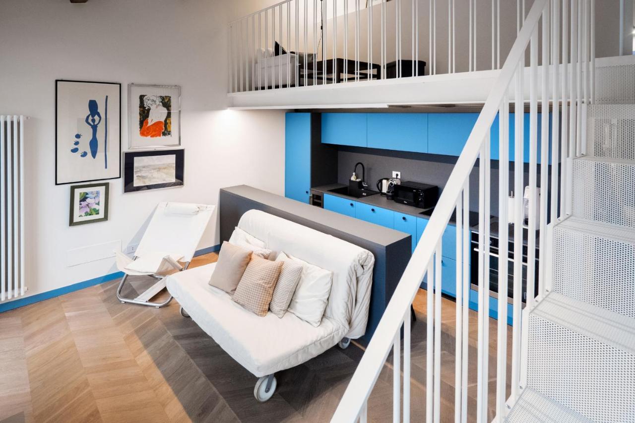 Flats4Rent Carla'S Apartments Verona Bagian luar foto